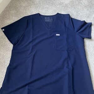 Figs women’s Deep Blue Short Sleeve Tee